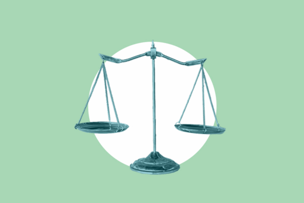 Metal set of scales